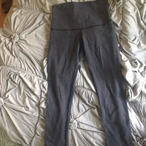 lululemon cropped leggings